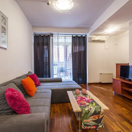 Daire Galeria Italiana