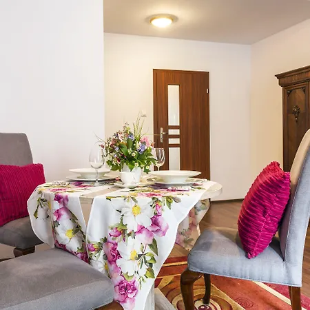 Galeria Italiana Daire *