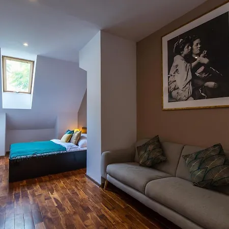 Galeria Italiana Apartment Wroclaw