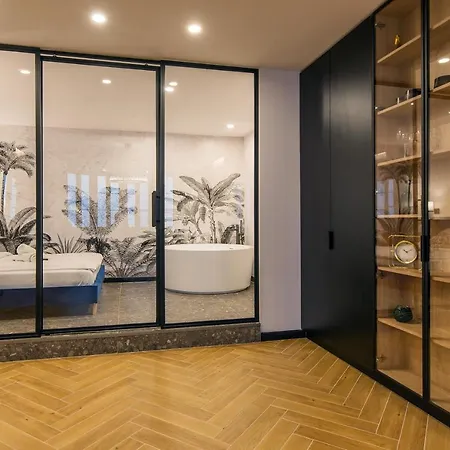 Apartment Galeria Italiana