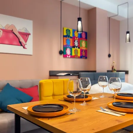 Galeria Italiana Apartment
