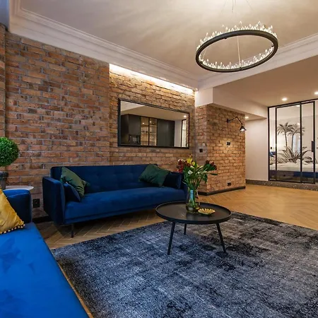 Galeria Italiana Apartment *