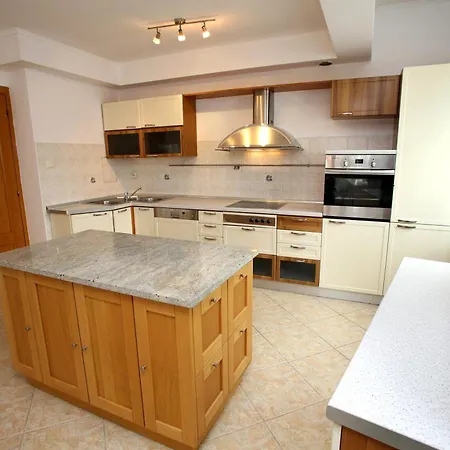Galeria Italiana Apartment