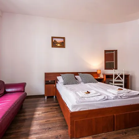 Galeria Italiana Apartment