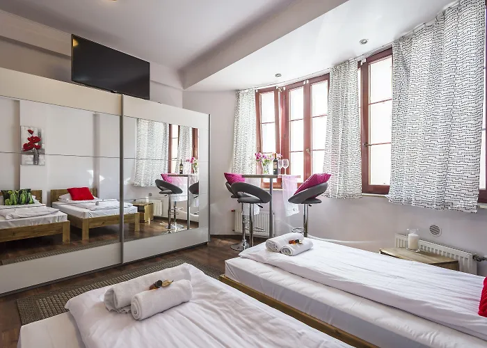 Galeria Italiana דירה *