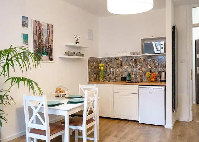 Galeria Italiana Apartment *